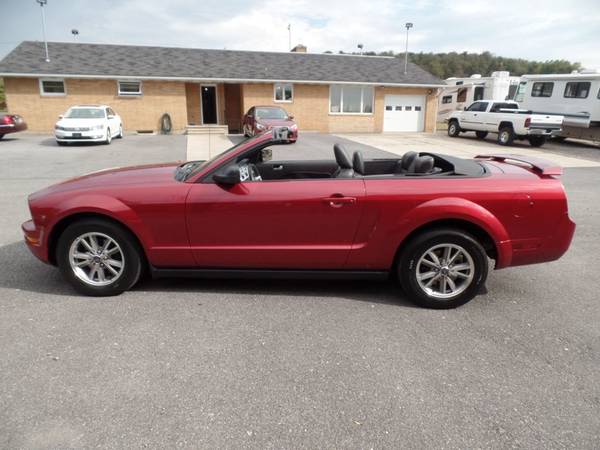 2005 *Ford* *Mustang* *2dr Convertible Premium* Redf for sale in Johnstown , PA – photo 6