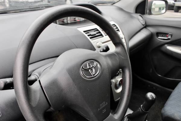 2007 Toyota Yaris Manual/Stick shift LOW MILES for sale in Camby, IN – photo 16