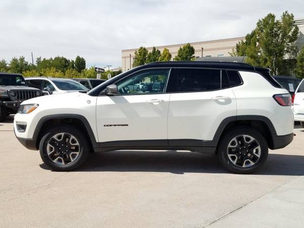 2018 Jeep Compass Trailhawk 4x4 4WD Four Wheel Drive SKU:JT441765 for sale in Englewood, CO – photo 9