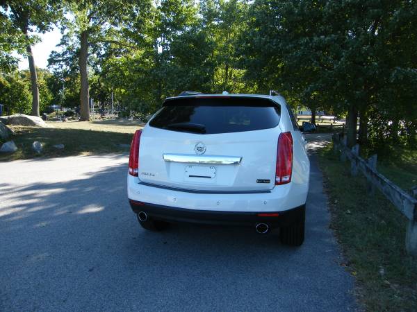 2010 Cadillac SRX All Wheel Drive One Owner Luxury Collection... for sale in East Providence, MA – photo 13