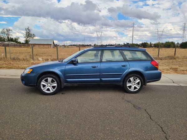 2007 Subaru Outback XT Limited CLEAN TITLE BEAUTIFUL - cars & for sale in Sacramento , CA – photo 2