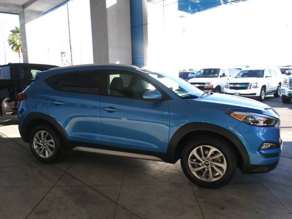 2017 Hyundai Tucson SE suv Caribbean Blue - cars & trucks - by... for sale in Carson, CA – photo 2