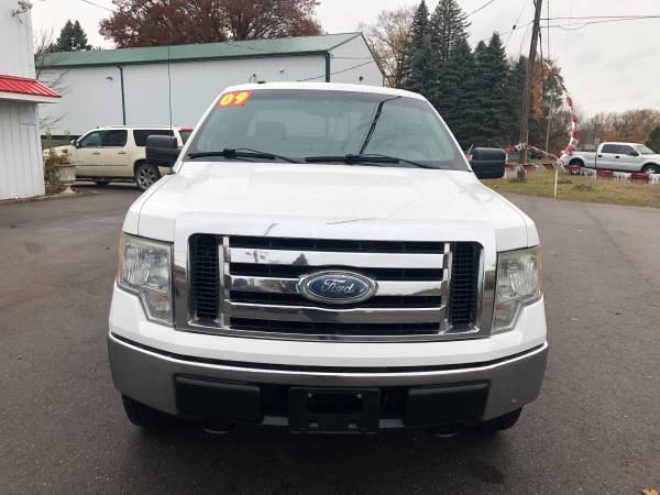 2009 Ford F-150 XLT! CLEAN Carfax! ONLY 100, 000 miles! (STK 17-79) for sale in Davison, MI – photo 2