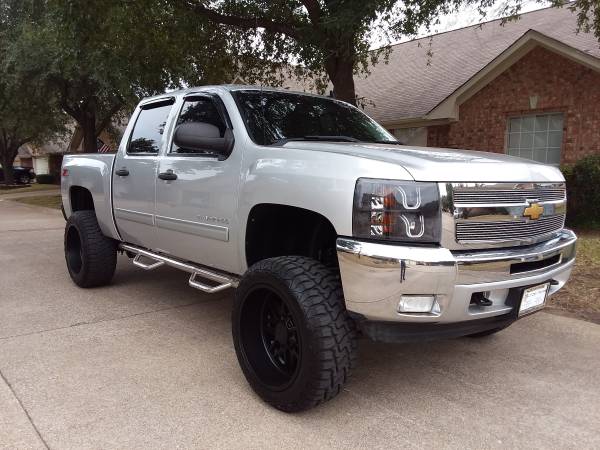 LIFTED TRUCKS NEW AND PRE OWNED SALE $795 DOWN for sale in San Antonio, TX – photo 10