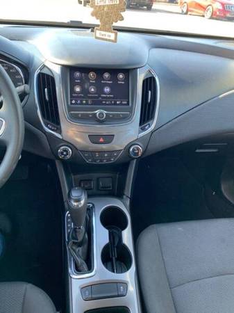 2019 Chevrolet Cruze LS 4dr Sedan 5166 Miles for sale in Saint Paul, MN – photo 11