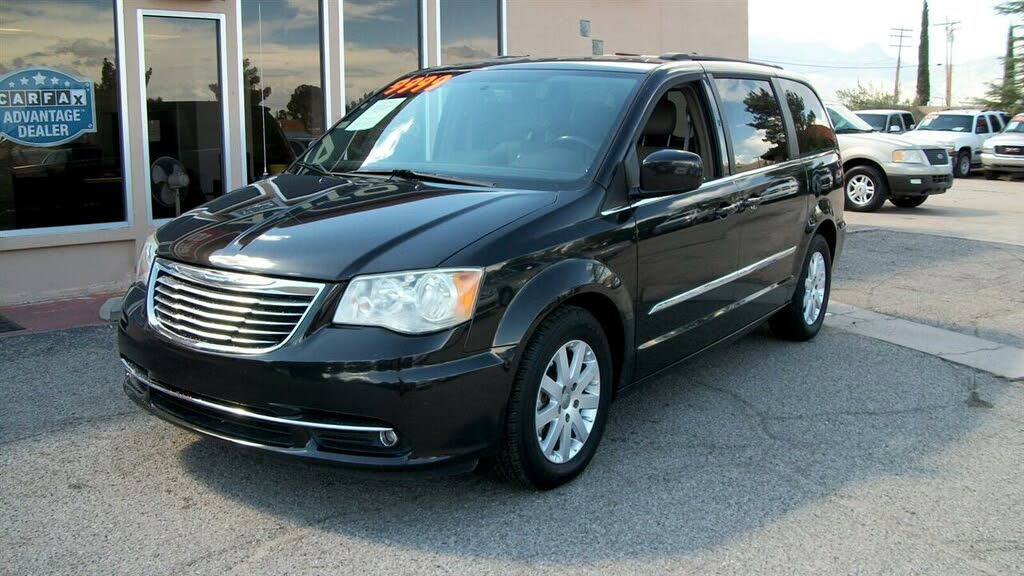 2014 Chrysler Town & Country Touring FWD for sale in Sierra Vista, AZ – photo 2