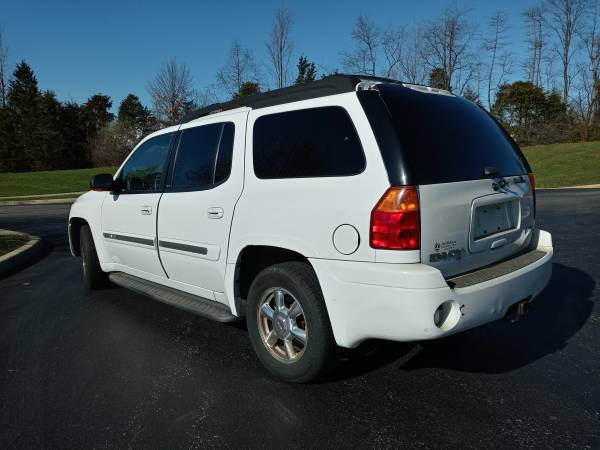 2004 GMC Envoy XL 4 WD - cars & trucks - by dealer - vehicle... for sale in Bloomington, IN – photo 15