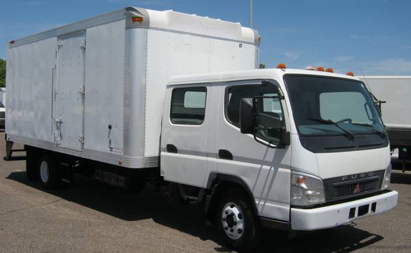 2007 Mitsubishi Crew Cab Diesel Box Truck - 18FT L with Ramp, Auto, AC for sale in Mesa, AZ – photo 2