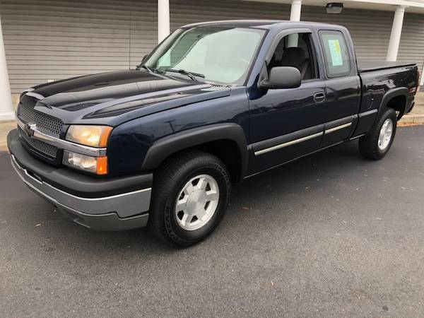 2005 Chevrolet Silverado Extended Cab Z-71 4x4! $6,990 for sale in Halifax, MA