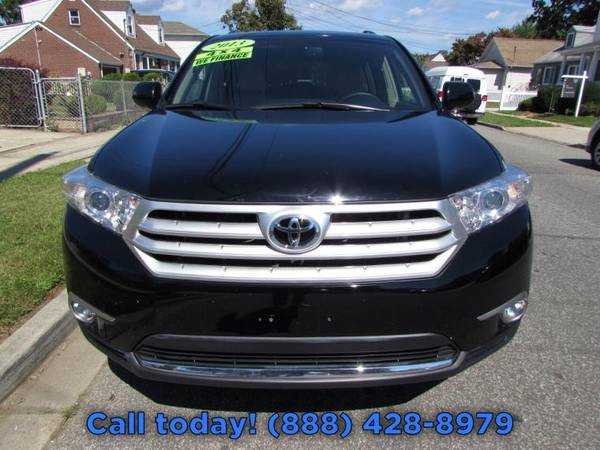 2013 Toyota Highlander Limited AWD 4dr SUV SUV - - by for sale in Uniondale, NY – photo 2