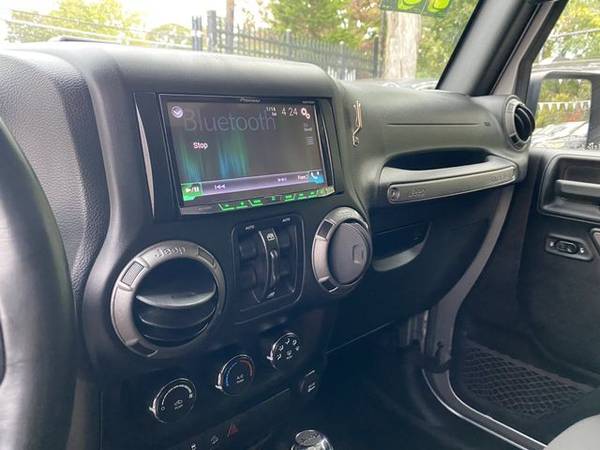 2017 Jeep Wrangler Unlimited - Everyone s Approved! for sale in Huntington Station, NY – photo 16