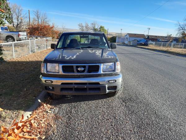 1998 Nissan Frontier 2 4L 5 Speed (Needs Transmission Work) - cars & for sale in Ethridge, MT – photo 2