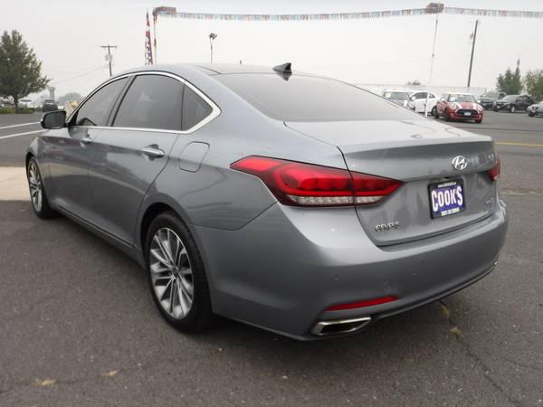 2015 Hyundai Genesis 3.8 All-Wheel-Drive Loaded Local Trade-in! -... for sale in LEWISTON, ID – photo 5