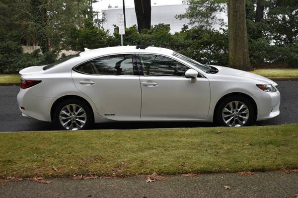 2014 Lexus ES 300h - - by dealer - vehicle automotive for sale in Great Neck, NY – photo 6