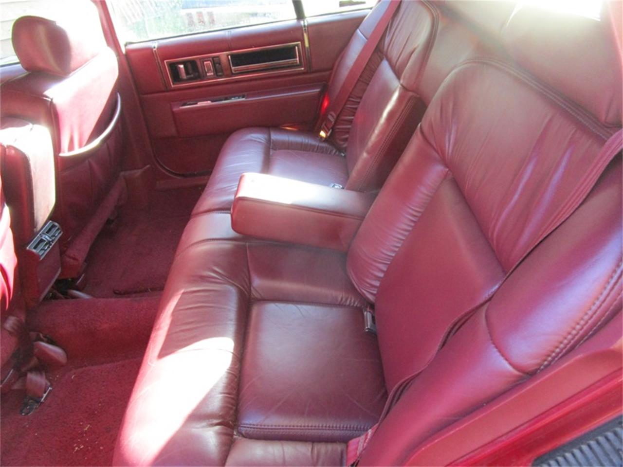 1993 Cadillac Sedan DeVille for sale in Middletown, CT – photo 25
