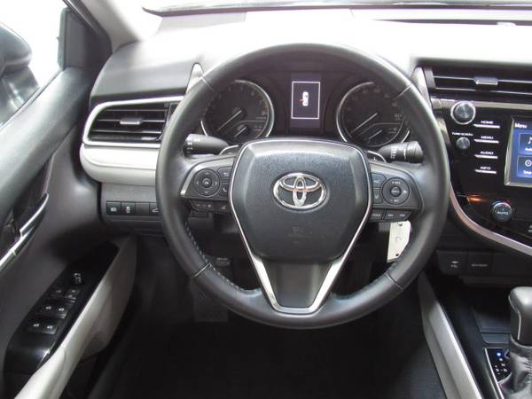 2018 Toyota Camry SE for sale in Green Bay, WI – photo 17