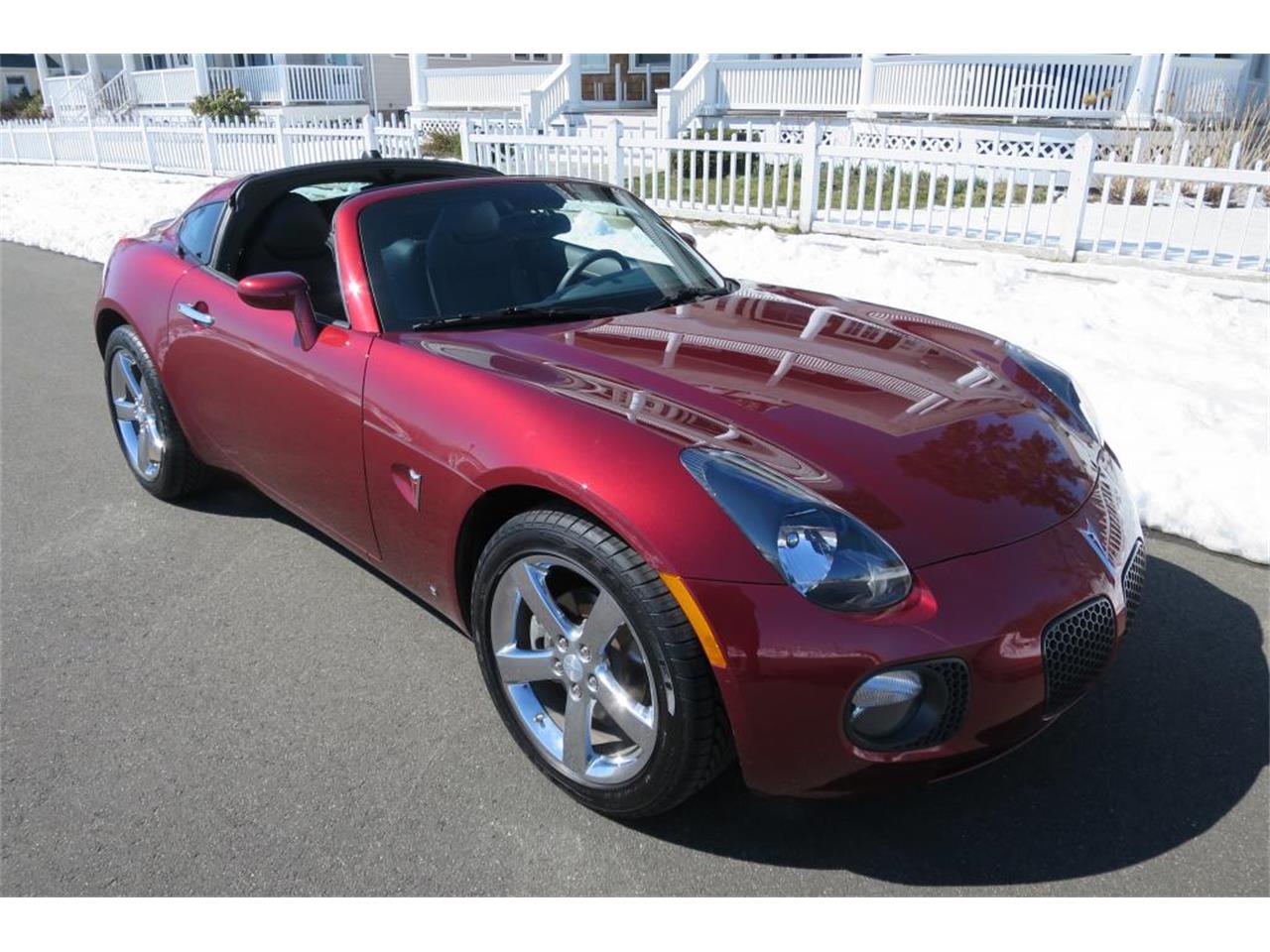 2009 Pontiac Solstice for sale in Milford City, CT – photo 17