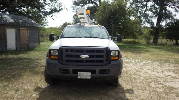 2006 FORD F450 BUCKET TRUCK for sale in San Antonio, TX – photo 2