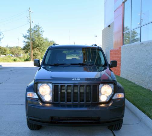 Graphite Grey 2010 Jeep Liberty Sport - V6 4x4 - 149k Miles for sale in Raleigh, NC – photo 21