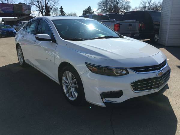 ★★★ 2018 Chevrolet Malibu LT / $1800 DOWN! ★★★ for sale in Grand Forks, ND – photo 4