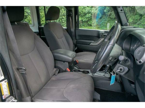 2013 JEEP RIGHT HAND DRIVE UNLIMITED SPORT* 4X4* RURAL MAIL CARRIER... for sale in High Point, GA – photo 13