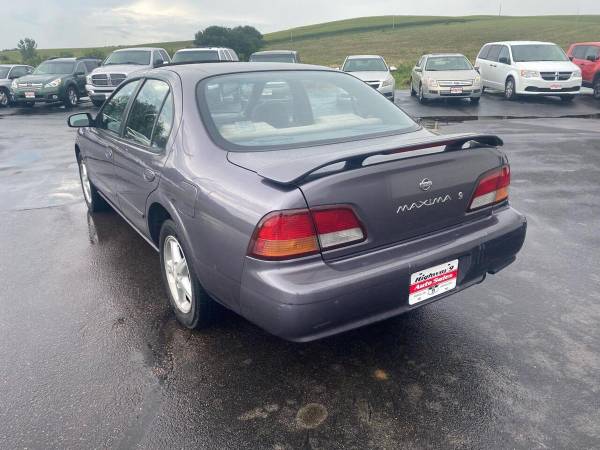 1997 Nissan Maxima GLE 4dr Sedan 1 Country Dealer-SEE us at for sale in Ponca, SD – photo 3