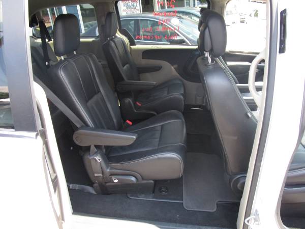 2014 CHRYSLER TOWN & COUNTRY TOURING EXCELLENT CONDITION!!!! for sale in NEW YORK, NY – photo 23
