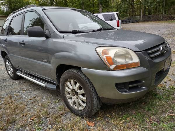 2008 Kia Sportage 4wd only 85k! - - by dealer for sale in Newburgh, NY – photo 9