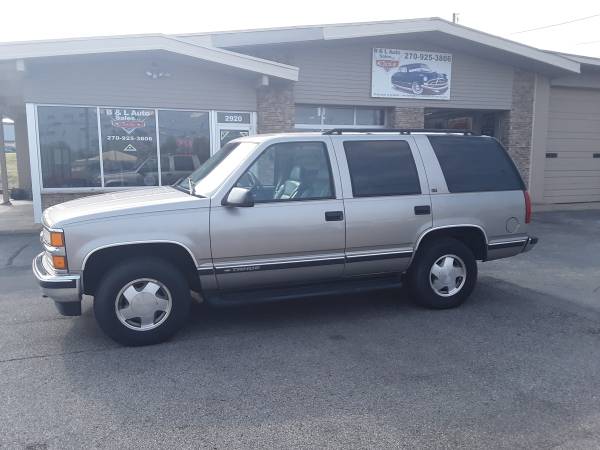 1999 Chevy Tahoe LT (4WD) for sale in owensboro, KY – photo 4