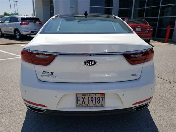 2018 Kia Cadenza Limited sedan Snow White Pearl for sale in Bentonville, AR – photo 8