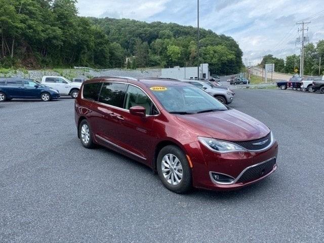 2018 Chrysler Pacifica Touring-L Plus for sale in Duncannon, PA – photo 3