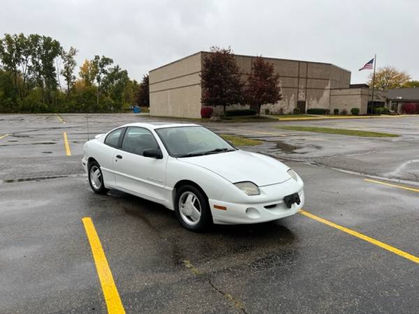 1997 Pontiac Sunfire GT ONE OWNER NO ACCIDENTS - - by for sale in Grand Blanc, MI – photo 3