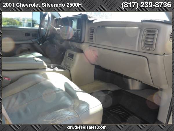 2001 Chevrolet Silverado 2500HD Ext Cab 4WD LT 8.1 V8 MONSTER LIFT... for sale in Northlake, TX – photo 17
