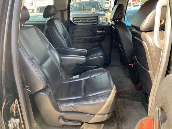 2007 Cadillac Escalade ESV **Guaranteed Credit Approval** for sale in Inwood, NY – photo 10