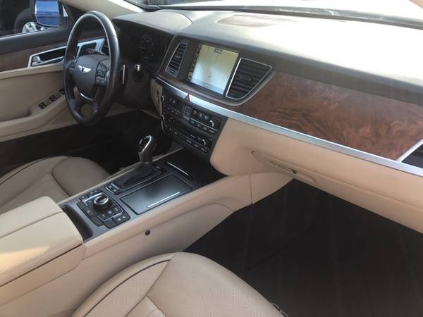 2016 Hyundai Genesis 3.8 - Ask About Our Special Pricing! for sale in Ripley, MS – photo 3