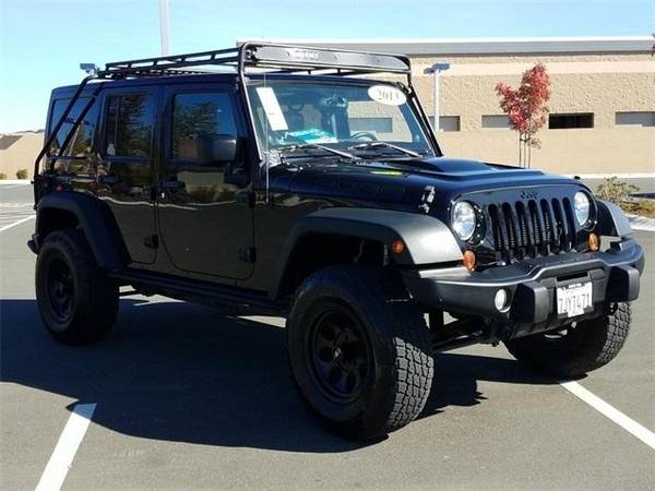 2013 Jeep Wrangler Unlimited 4WD 4dr Moab *Ltd Avail* for sale in Santa Rosa, CA – photo 3