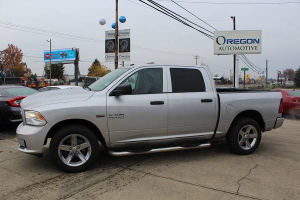 2014 Ram 1500 CREW CAB 4x4 4WD Dodge TRADES 5 1|2 FT Truck - cars &... for sale in Hillsboro, OR – photo 2