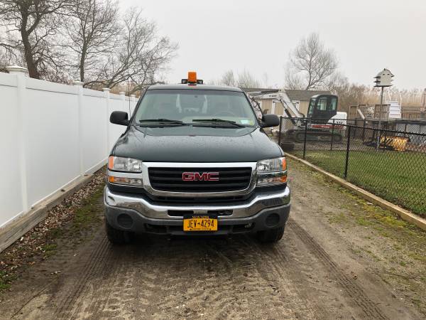 2005 gmc 3500 4wd winter is coming for sale in Sayville, NY – photo 7