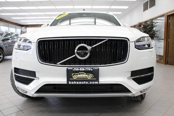 2018 Volvo XC90 Momentum Holiday Special - - by dealer for sale in Burbank, IL – photo 9
