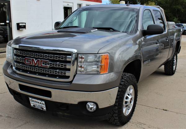 2012 GMC Sierra 2500HD SLE 4x4 Crew Cab SB*New Tires**$259 Per Month* for sale in Fitchburg, WI – photo 2