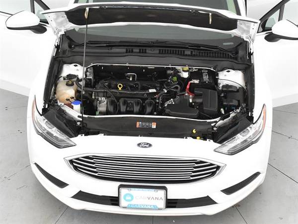 2017 Ford Fusion SE Sedan 4D sedan White - FINANCE ONLINE for sale in East Berlin, CT – photo 4