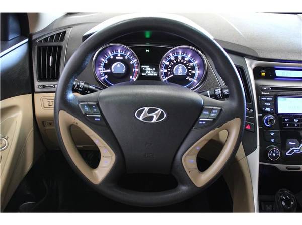 2013 Hyundai Sonata GLS Sedan - cars & trucks - by dealer - vehicle... for sale in Escondido, CA – photo 10