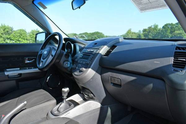 2012 *Kia* *Soul* *+* - cars & trucks - by dealer - vehicle... for sale in Naugatuck, CT – photo 9