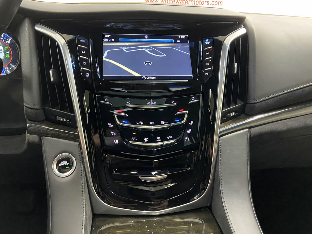 2019 Cadillac Escalade Platinum 4WD for sale in West Harrison, IN – photo 19