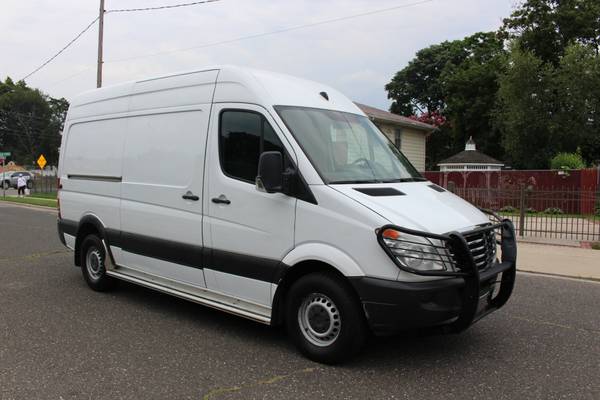 2011 MERCEDES SPRINTER 2500 144 WB CARGO DIESEL VAN WE FINANCE ALL !!! for sale in Uniondale, NY – photo 8