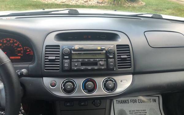 2006 TOYOTA CAMRY SE V6, HEATED LEATHER, 2 OWNER, EXTREMELY NICE CLEAN for sale in Vienna, WV – photo 22