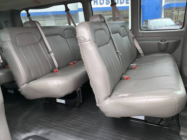 2011 Chevy Chevrolet Express Passenger LS 3500 van for sale in Hopewell, VA – photo 9