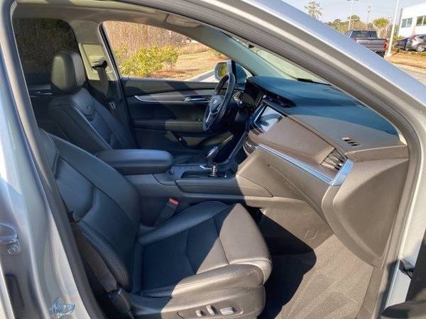 2018 Caddy Cadillac XT5 Premium Luxury suv Silver for sale in Goldsboro, NC – photo 11