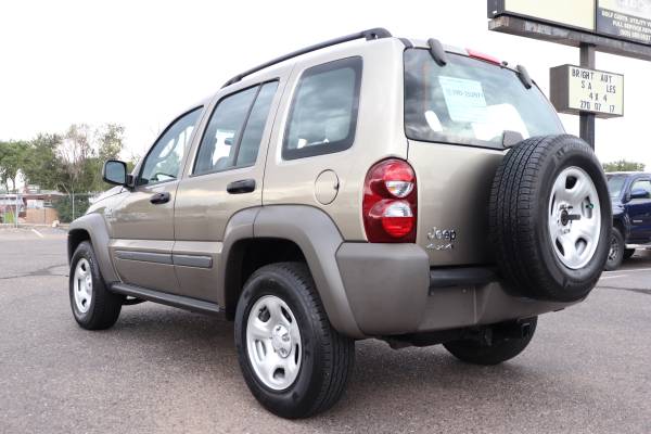 2006 Jeep Liberty Sport 4x4 Manual Only 72k Miles! for sale in Albuquerque, NM – photo 8