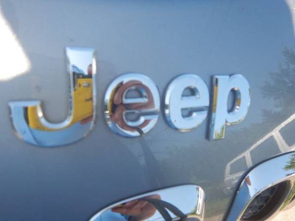 2014 Jeep Cherokee Latitude - BIG BIG SAVINGS!! - cars & trucks - by... for sale in Oakdale, WI – photo 9